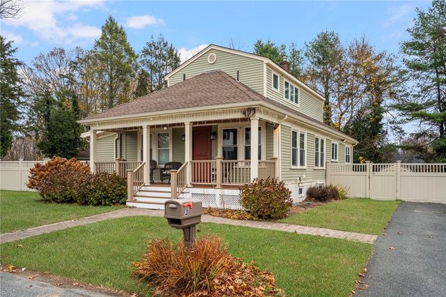 3 West Prospect Street, Smithfield, RI 02828