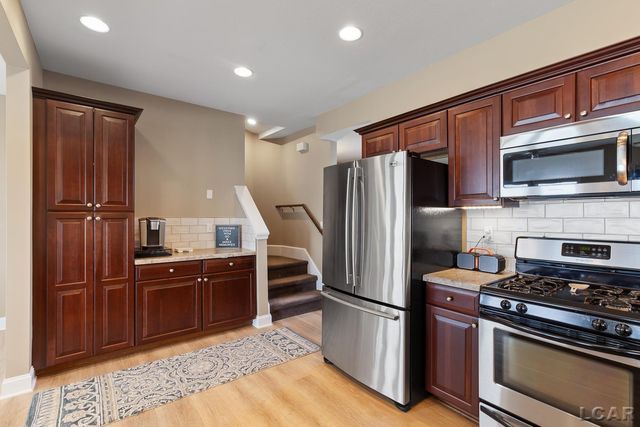 10950 W Ferndale Drive, Manitou Beach, MI 49253