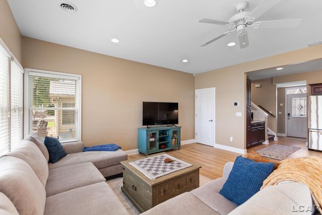 10950 W Ferndale Drive, Manitou Beach, MI 49253