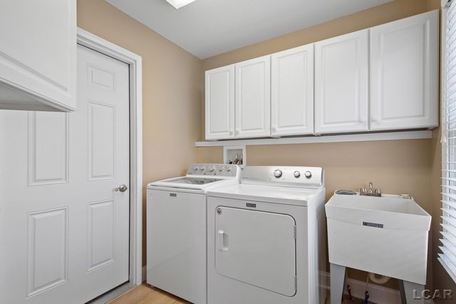 10950 W Ferndale Drive, Manitou Beach, MI 49253