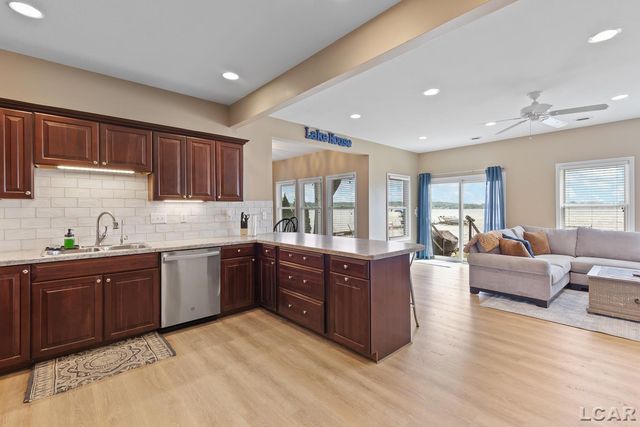 10950 W Ferndale Drive, Manitou Beach, MI 49253