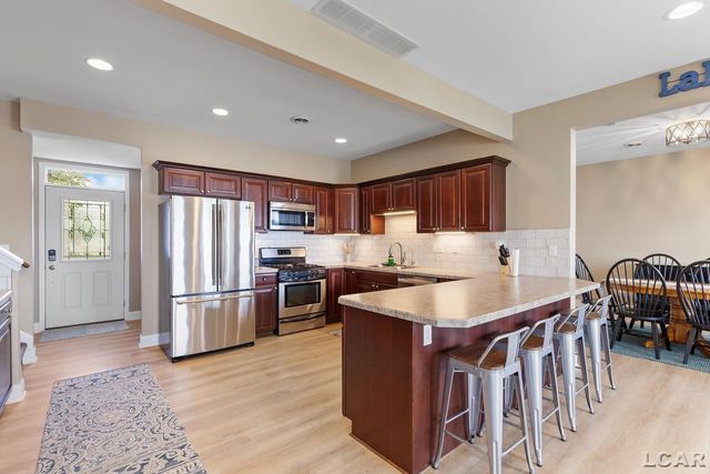 10950 W Ferndale Drive, Manitou Beach, MI 49253