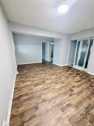 2687 S Deacon Street, Detroit, MI 48217