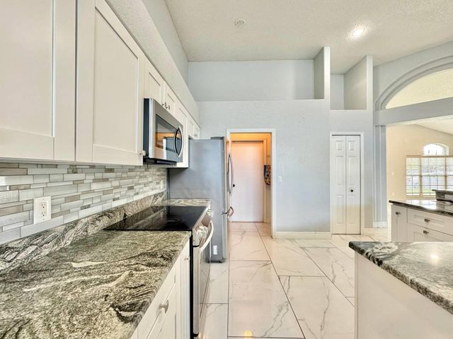 11504 WELLMAN DRIVE, Riverview, FL 33578