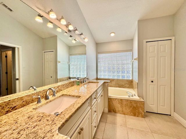 11504 WELLMAN DRIVE, Riverview, FL 33578