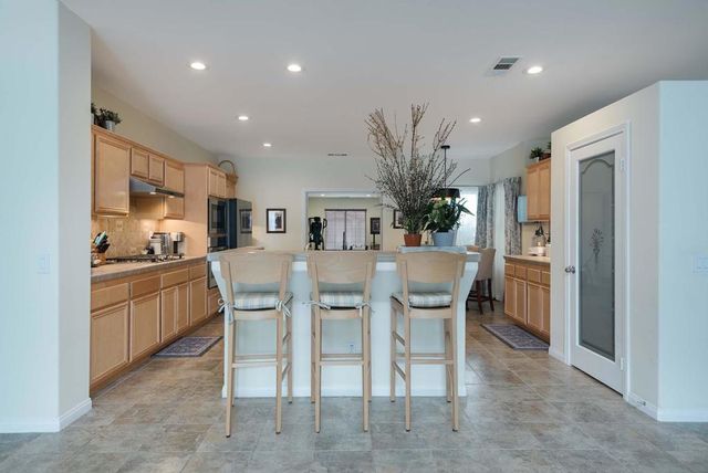 64172 Yosemite Lane, Desert Hot Springs, CA 92240