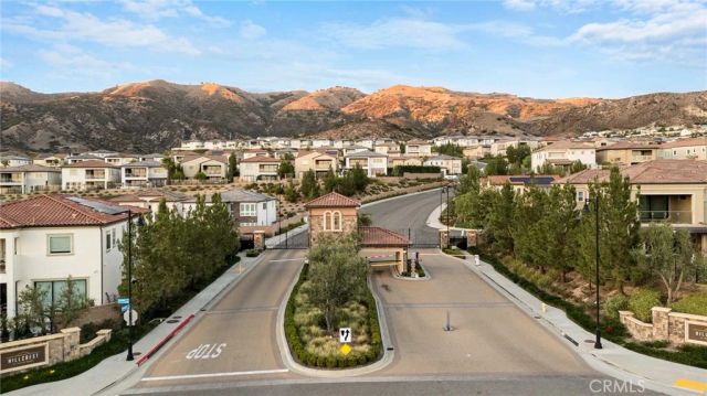 20601 W Overlook Court, Porter Ranch, CA 91326