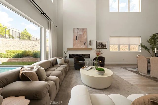 20601 W Overlook Court, Porter Ranch, CA 91326