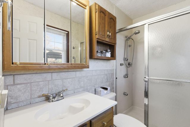 1345 E Woodgate Street, Springfield, MO 65804