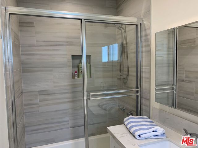 1123 S CLARK Drive, Los Angeles, CA 90035