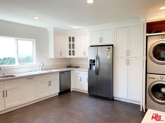 1123 S CLARK Drive, Los Angeles, CA 90035