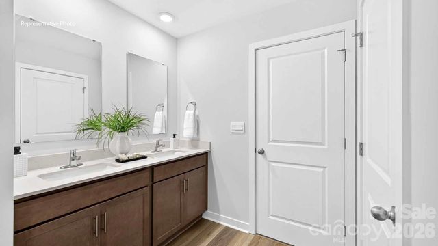 11523 Cardinal Creek Avenue, Charlotte, NC 28215