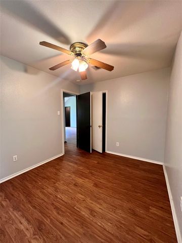 5404 China Berry RD, Austin, TX 78744