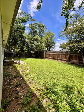 5404 China Berry RD, Austin, TX 78744