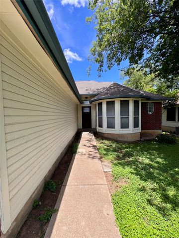 5404 China Berry RD, Austin, TX 78744