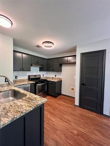 5404 China Berry RD, Austin, TX 78744