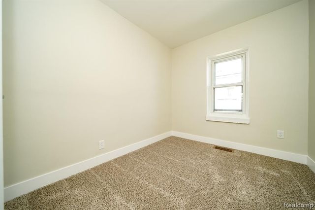 29114 Richard Street, Westland, MI 48186