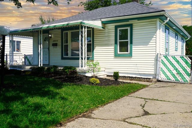 29114 Richard Street, Westland, MI 48186
