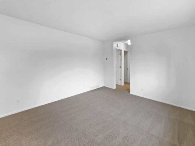 8610 31st Avenue N, Crystal, MN 55427