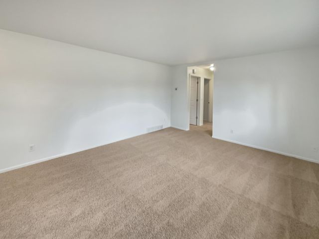 8610 31st Avenue N, Crystal, MN 55427