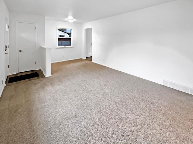 8610 31st Avenue N, Crystal, MN 55427