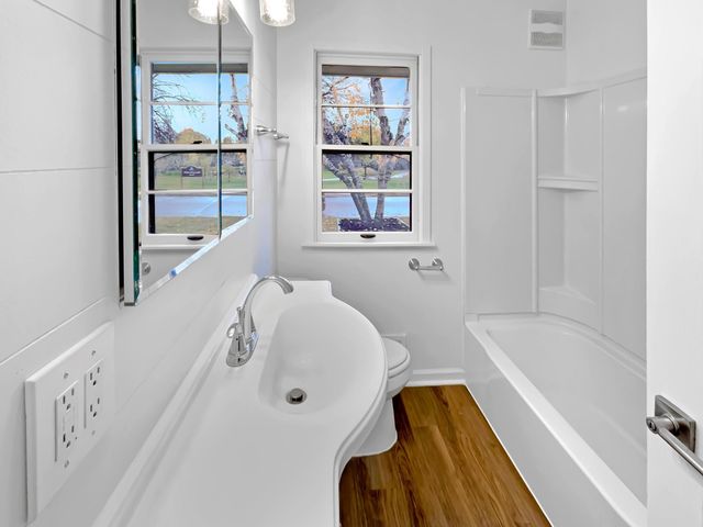 8610 31st Avenue N, Crystal, MN 55427