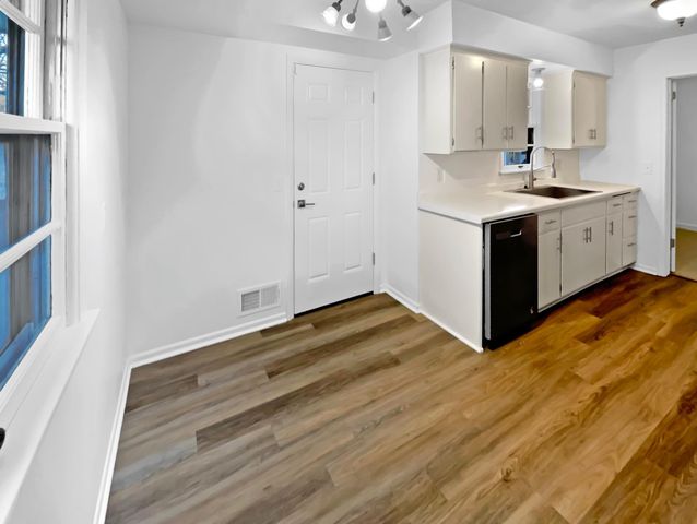 8610 31st Avenue N, Crystal, MN 55427