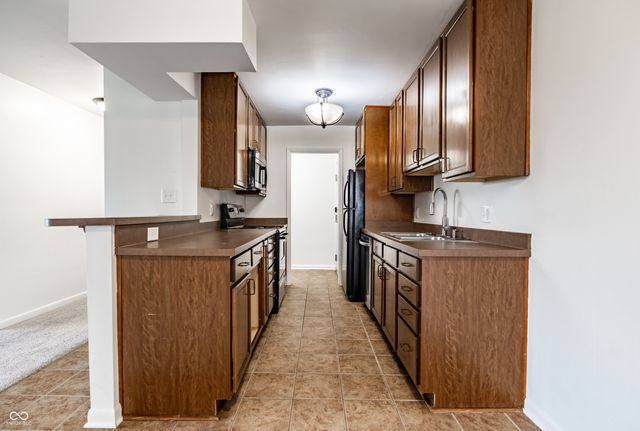 3965 N Meridian Street APT 2J, Indianapolis, IN 46208