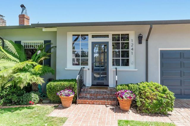 1241 Edinburgh Street, San Mateo, CA 94402