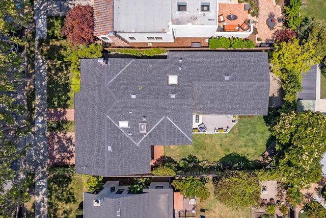 1241 Edinburgh Street, San Mateo, CA 94402
