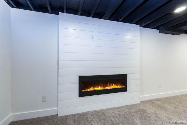 22707 Playview Street, Saint Clair Shores, MI 48082