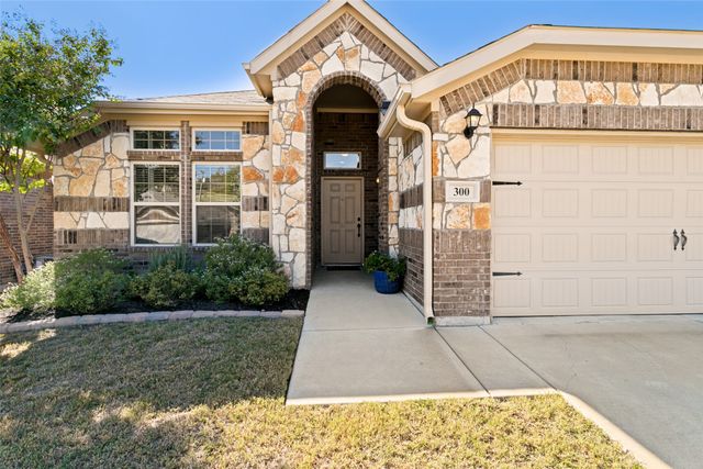 300 Balcones Drive, Fort Worth, TX 76108