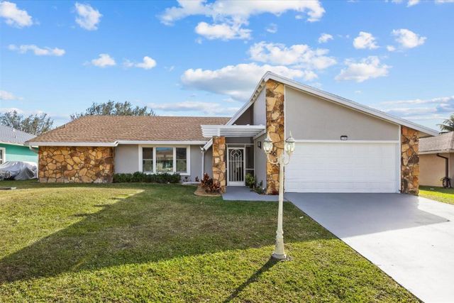 218 Las Palmas Street, Royal Palm Beach, FL 33411