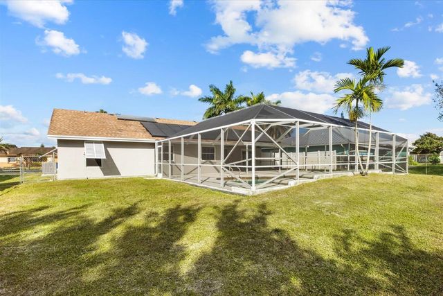 218 Las Palmas Street, Royal Palm Beach, FL 33411
