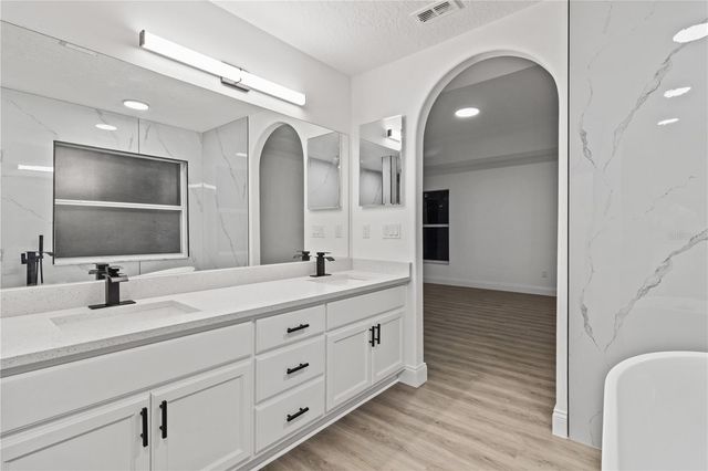 742 CHAMBERLIN TRAIL, St Cloud, FL 34772