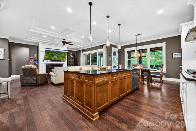671 Mills River Way, Mills River, NC 28742