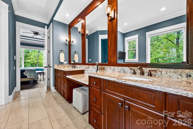 671 Mills River Way, Mills River, NC 28742