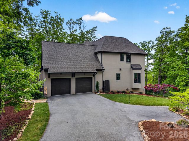 671 Mills River Way, Mills River, NC 28742