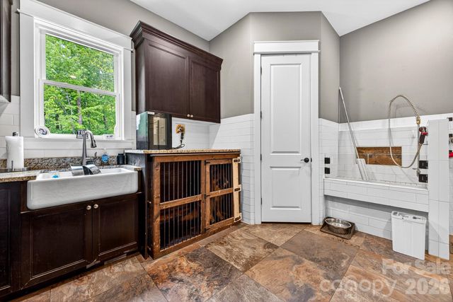 671 Mills River Way, Mills River, NC 28742