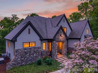 671 Mills River Way, Mills River, NC 28742
