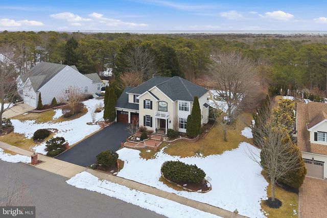 5 JON DR, Barnegat, NJ 08005