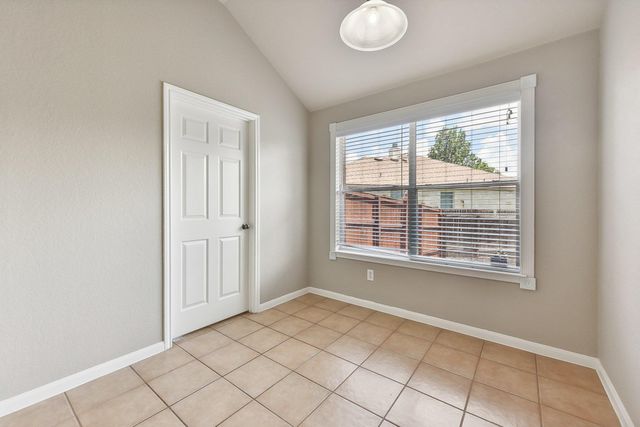 217 Newport Landing PL, Round Rock, TX 78665