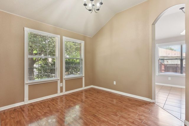 217 Newport Landing PL, Round Rock, TX 78665