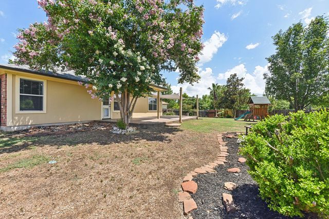 217 Newport Landing PL, Round Rock, TX 78665