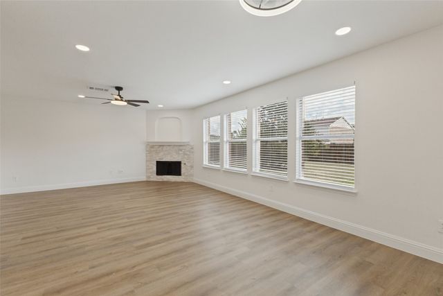 4510 Lake Haven Drive, Rowlett, TX 75088