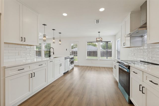 4510 Lake Haven Drive, Rowlett, TX 75088