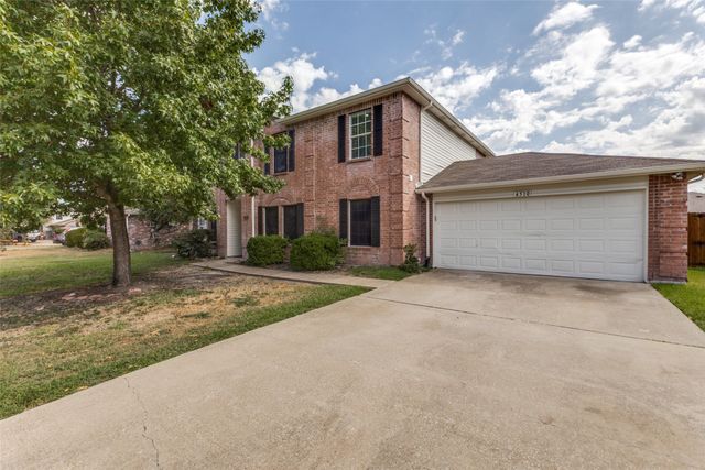 4510 Lake Haven Drive, Rowlett, TX 75088