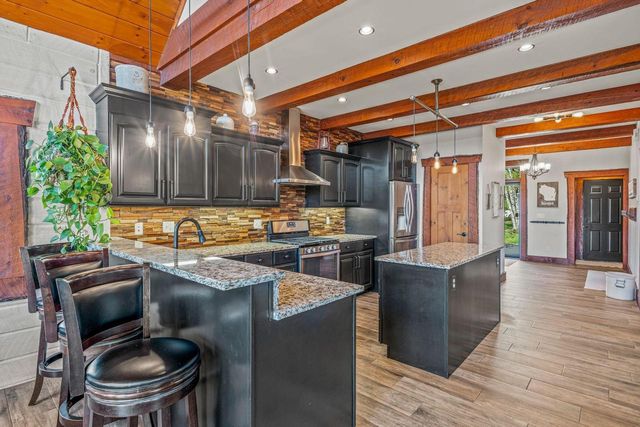 3024 Nagawicka AVENUE, Delafield, WI 53018