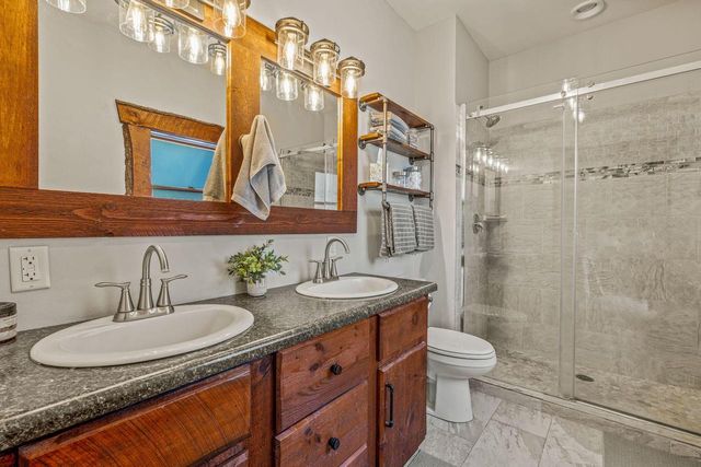 3024 Nagawicka AVENUE, Delafield, WI 53018