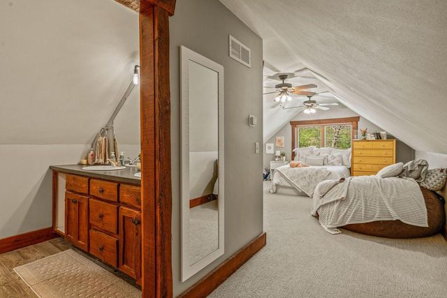 3024 Nagawicka AVENUE, Delafield, WI 53018